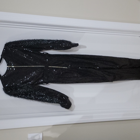 BLACK SEQUINED JUMPER - Picture 9 of 10